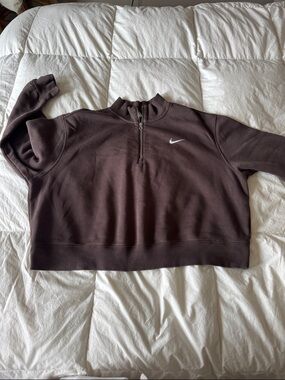 Nike Chocolate Brown Cropped Half-Zip Sweatshirt